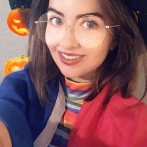 Meet your Posher, Kay